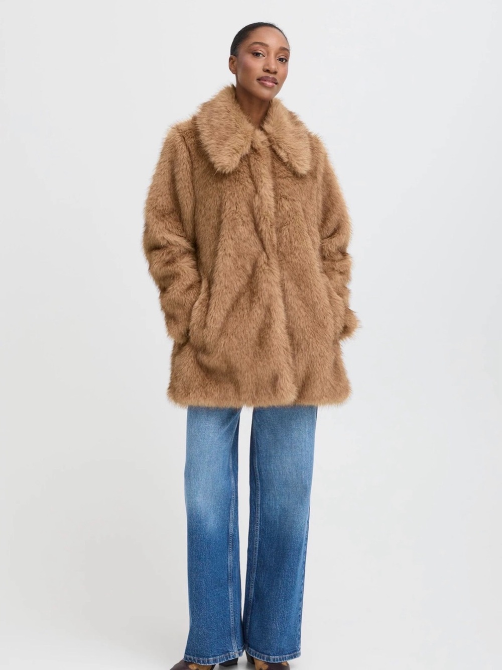 Faux Fur Coat - Picture 4 of 4